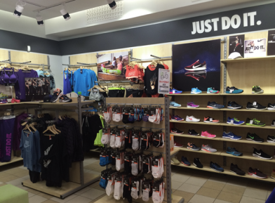 Furnishing sport shop | System SQUARE